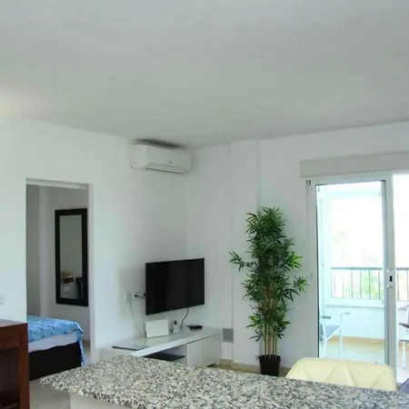 Charming In Puerto Banus, Marbella, With Pool Apartment